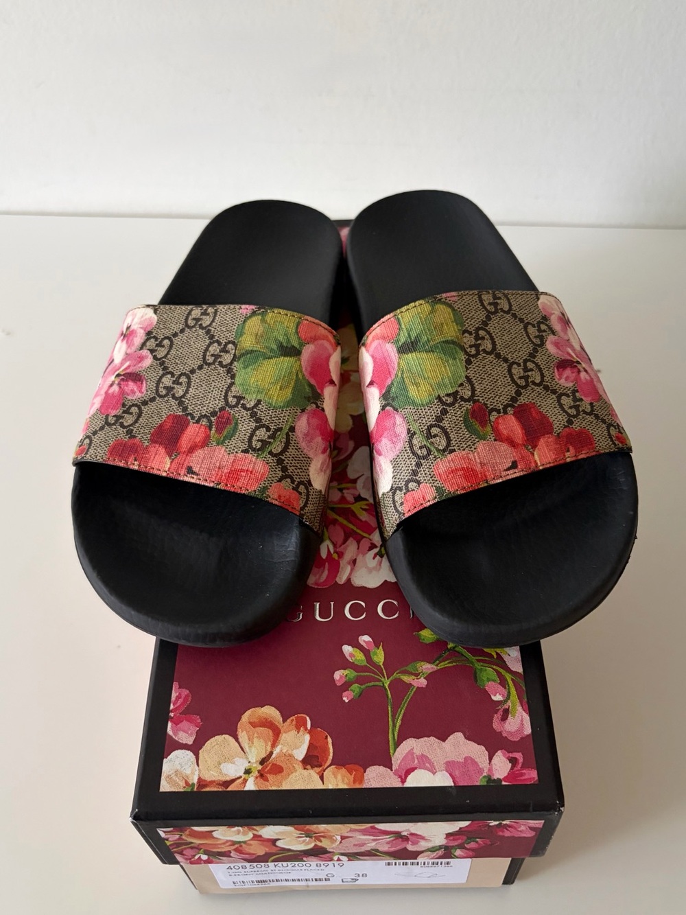 Gucci GG Blooms Supreme Slides